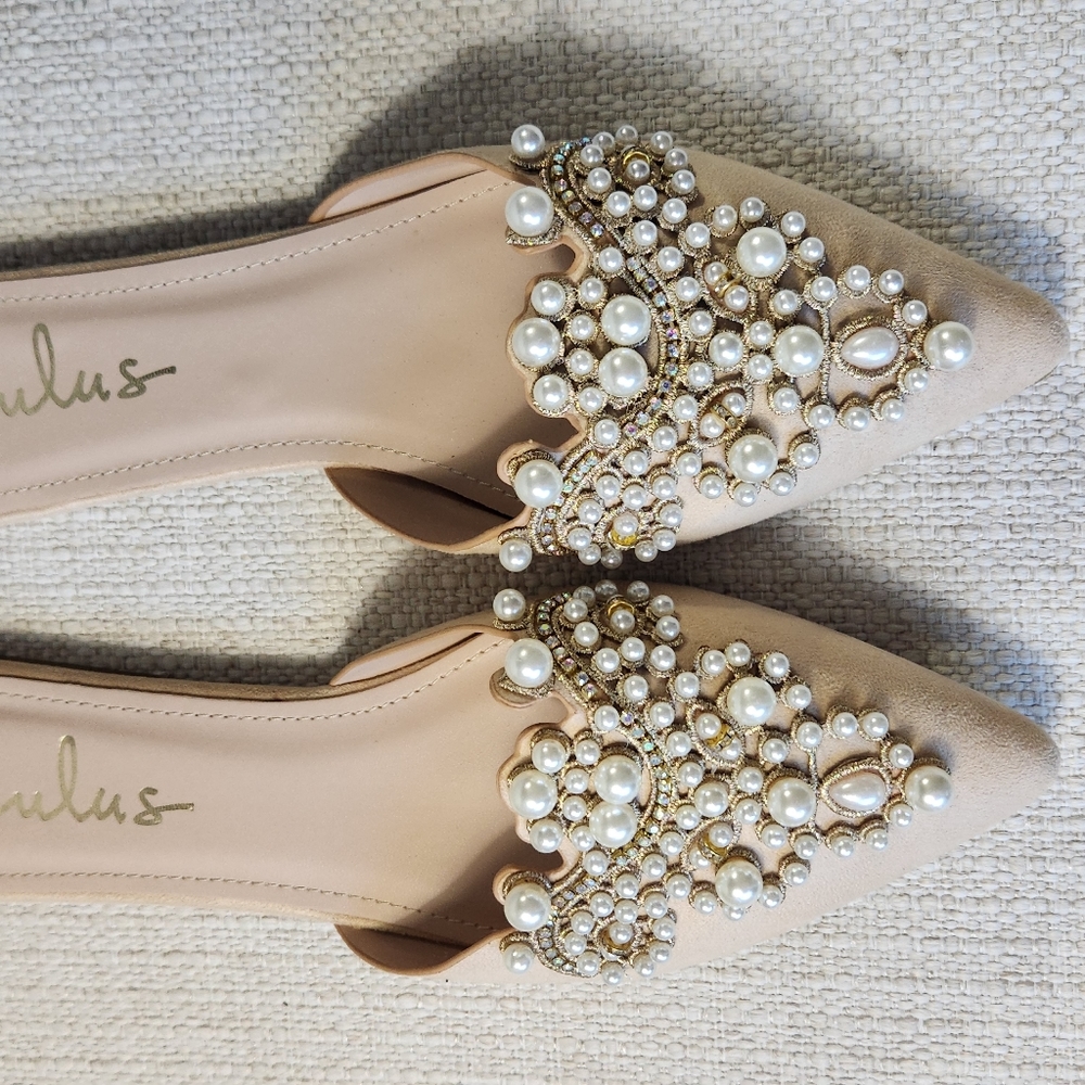 LULU'S Embellished pearl flats New